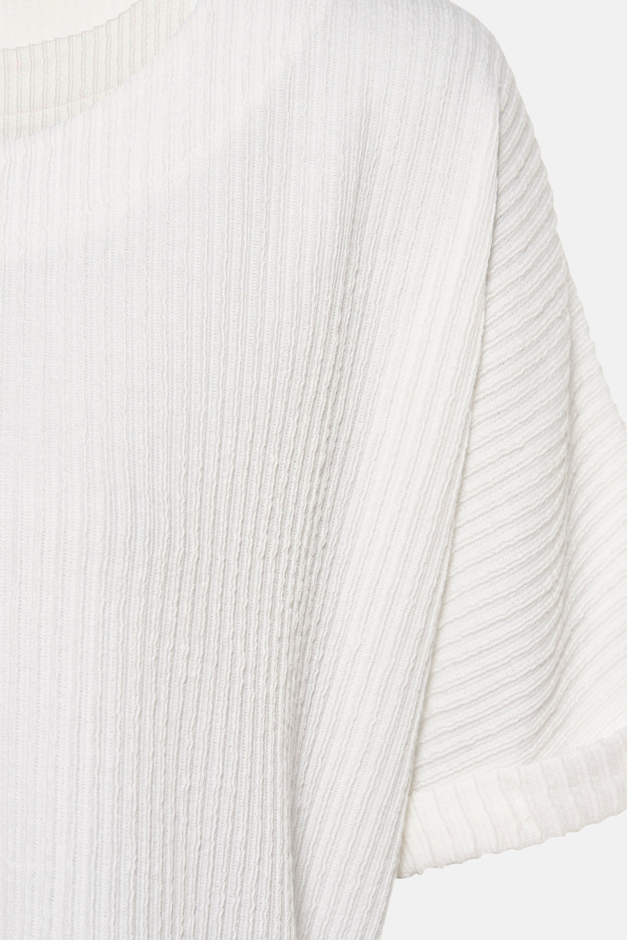 Wit blouse met korte mouwen van ZABAIONE, in geweven textuurstof.