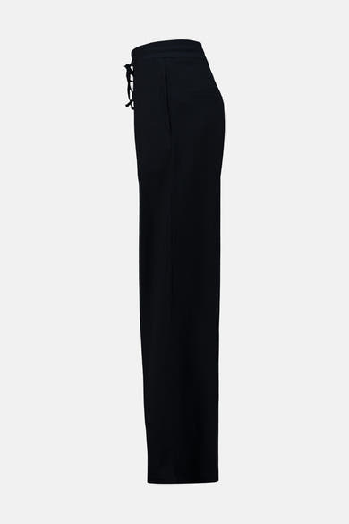 Blauwe broek van Zabaione, rechte pasvorm met trekkoord in de taille en geribbelde textuur.