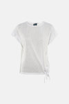 Wit T-shirt met korte mouwen van Zabaione, in open gebreide stof met een strikdetail aan de zijkant.