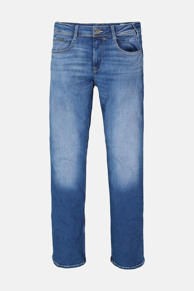 Rechte spijkerbroek in middinblauw denim van GARCIA, met een verweerd effect aan de voorkant.
