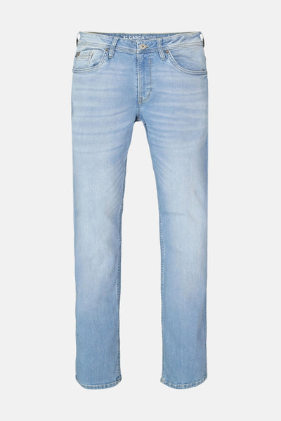 Jean slim en denim bleu clair de GARCIA, avec poches et coutures apparentes.