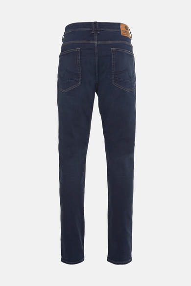 Slim jeans in donkerblauw denim van Petrol Industries, met contrasterende stiksels en merkhardware details.