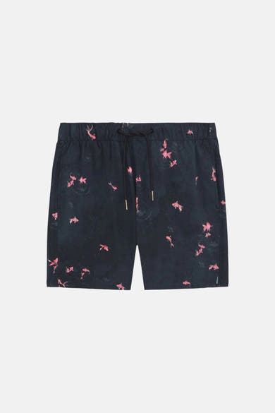 Short de bain bleu marine de LYLE & SCOTT à imprimé carpes koï roses, taille élastique et cordon noir.