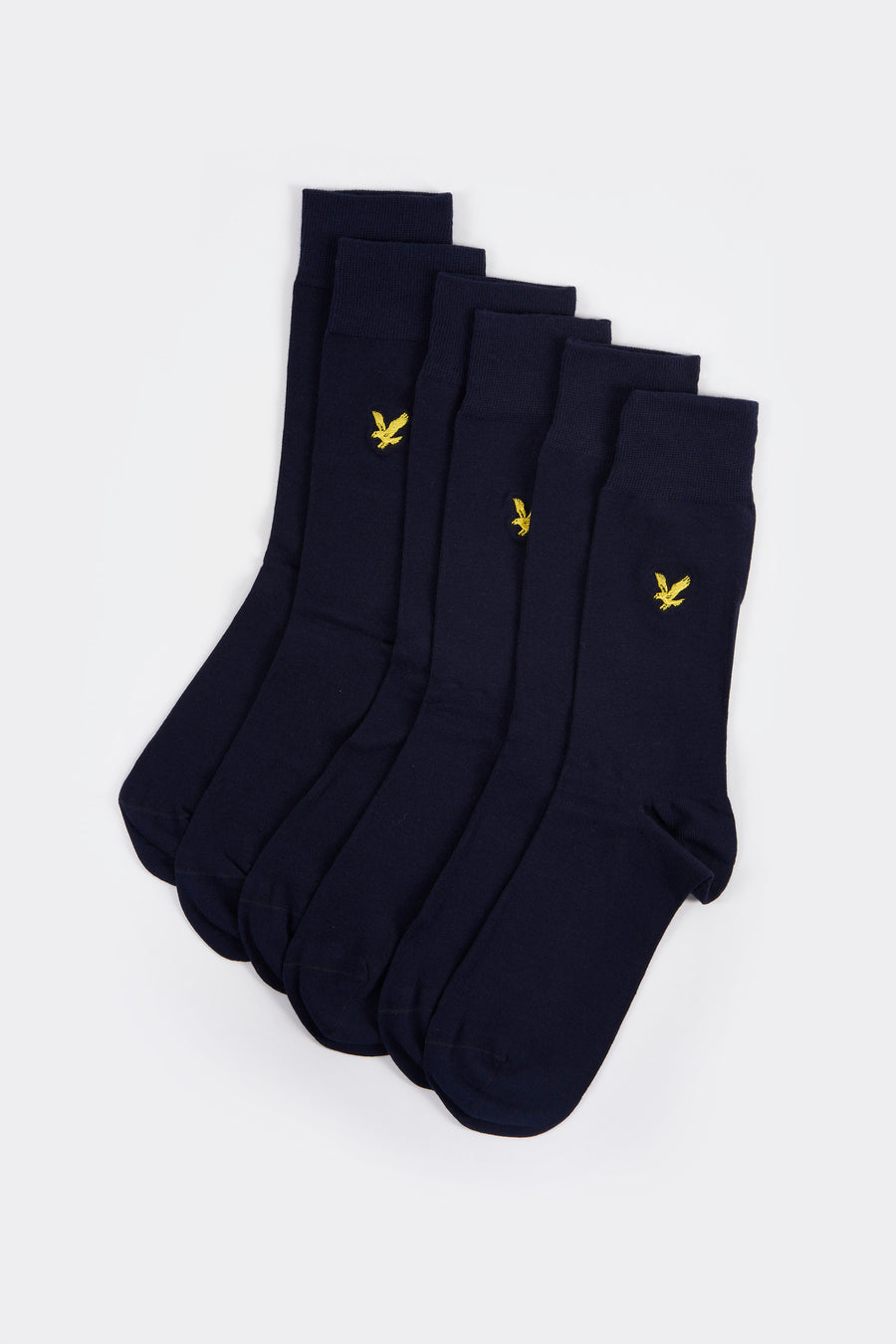Marineblauwe sokken van LYLE & SCOTT, met gouden vogel-logo.