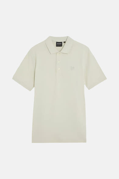 Lichtgrijs poloshirt met korte mouwen van Lyle & Scott, met toon-op-toon logo op de borst.