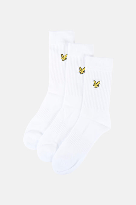 Witte sportsokken, van LYLE & SCOTT, met geborduurd logo aan de voorkant.