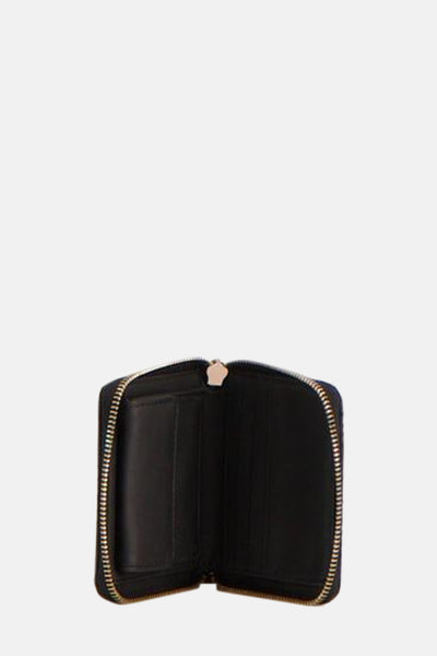 Portefeuille noir de Guess, ouvert, avec fermeture éclair dorée et détails intérieurs.