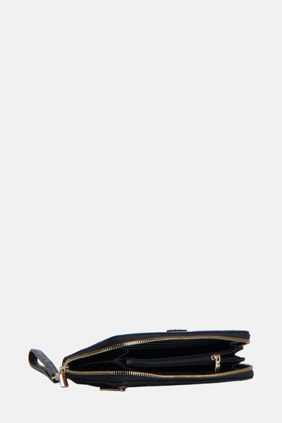 Portefeuille noir en similicuir de Guess avec fermeture zippée et dragonne amovible.