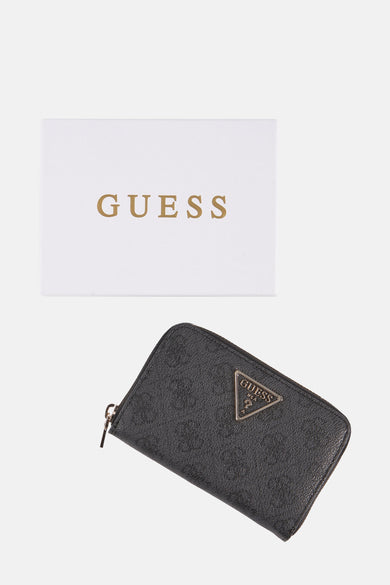 Grijze Guess portemonnee met toon-op-toon patroon en gouden ritssluiting.