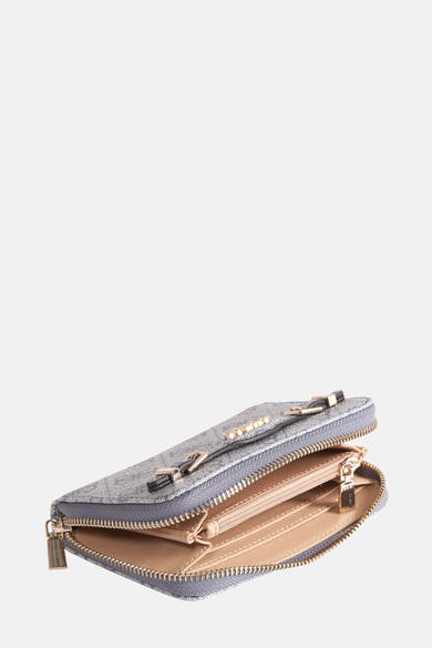 Blauwe Guess portemonnee met ritssluiting en gouden decoratieve details.