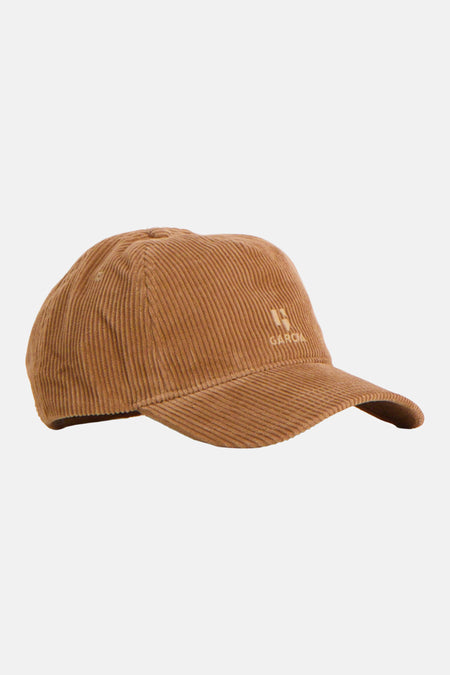 Pet - dusted ochre