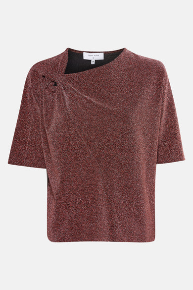 T-shirt à manches courtes marron de TERRE BLEUE avec un nœud décoratif à l'épaule.