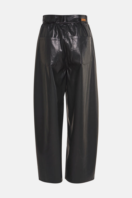 Zwarte broek van imitatieleer van ADORE, met achterzakken en een tailleband.