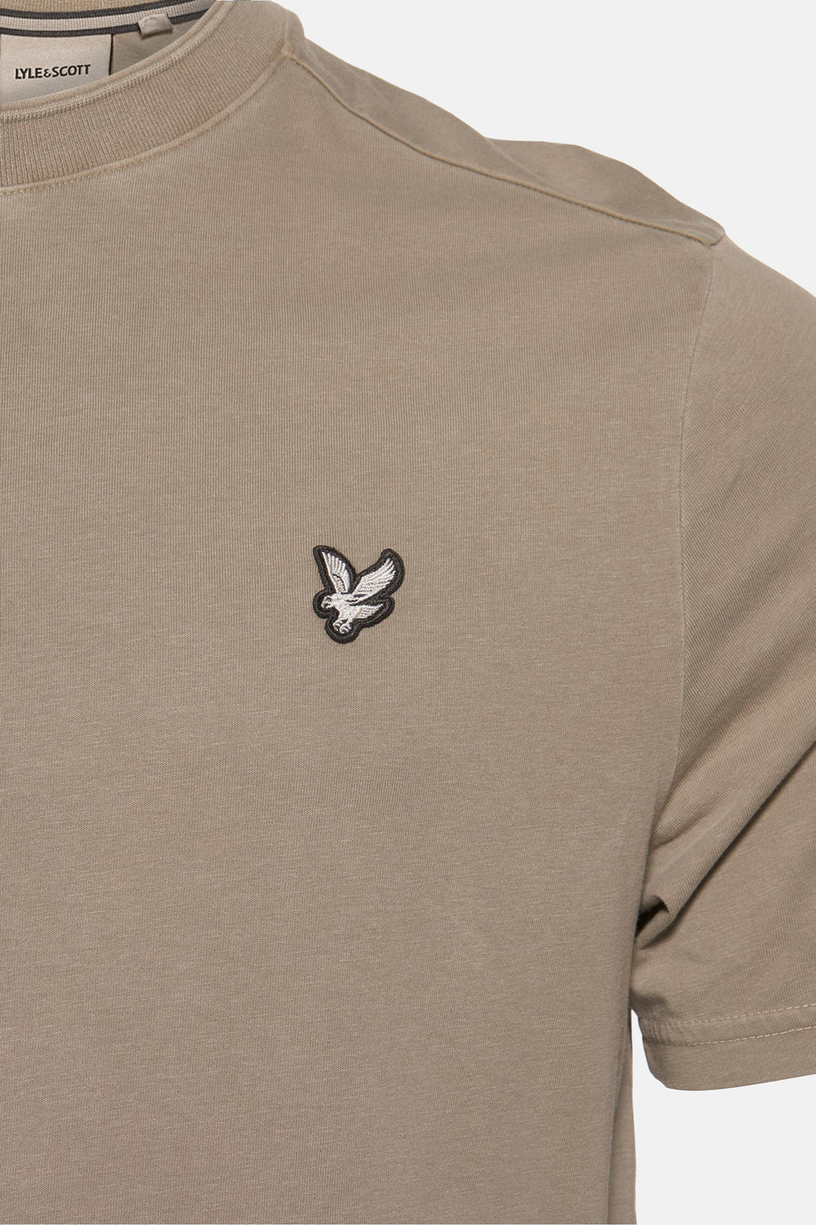 Lyle & Scott korte mouw-shirt-shirt-shirt-shirt-shirt met met logodd logo op de borst.