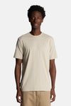 T-shirt à manches courtes gris de LYLE & SCOTT avec un petit logo sur la poitrine