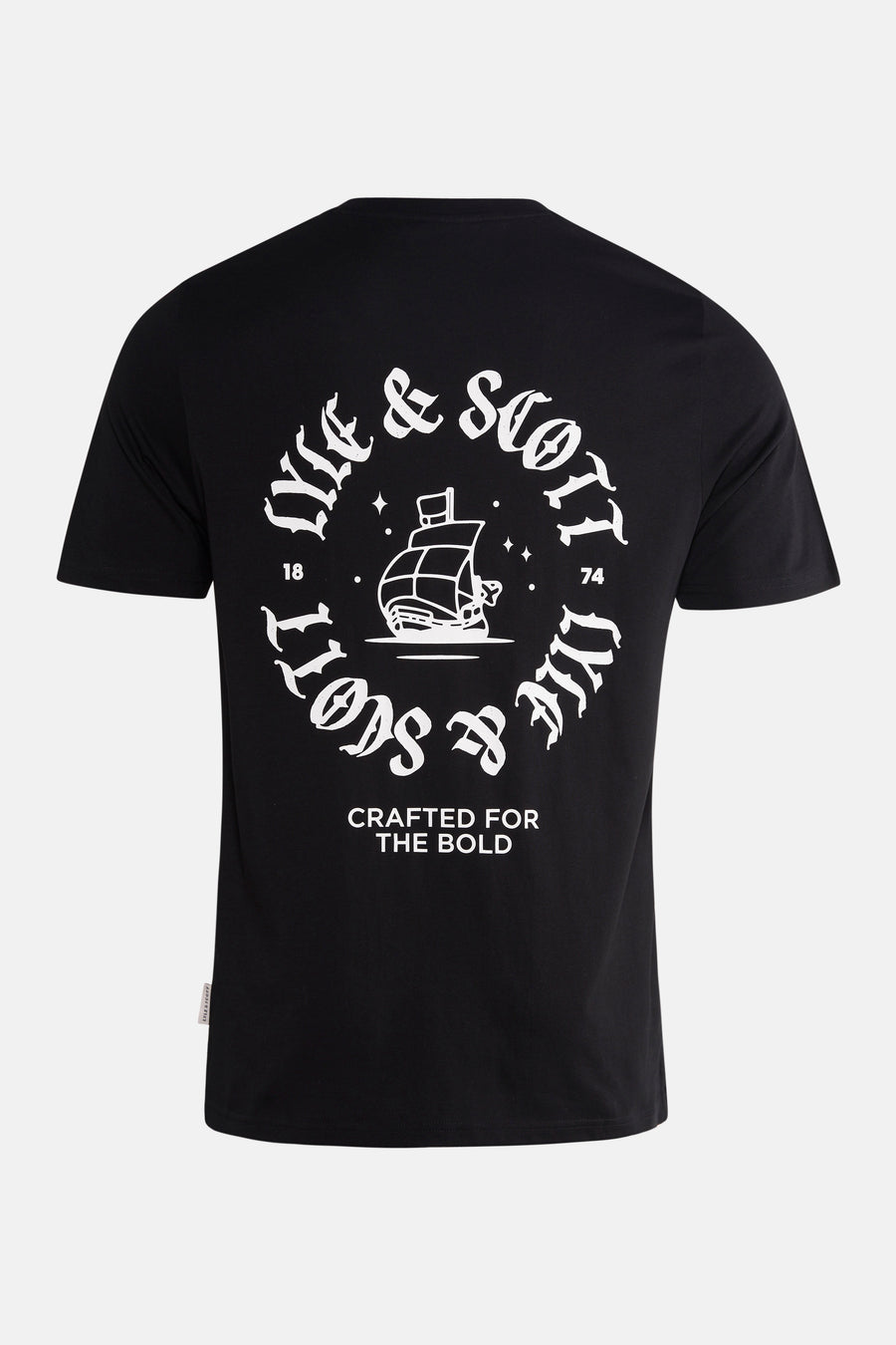 Zwart T-shirt met korte mouwen van Lyle & Scott, met opdruk op de rug.