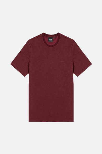 Bordeaux T-shirt met korte mouwen van LYLE & SCOTT, met discreet logo op de borst.