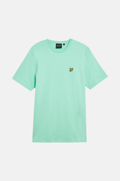 T-shirt turquoise à manches courtes de Lyle & Scott, avec un petit logo jaune brodé.
