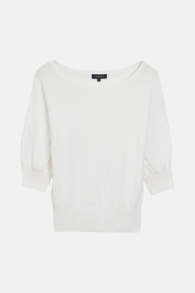 Pull à col rond blanc de Caroll, avec manches trois quarts bouffantes et finitions côtelées.