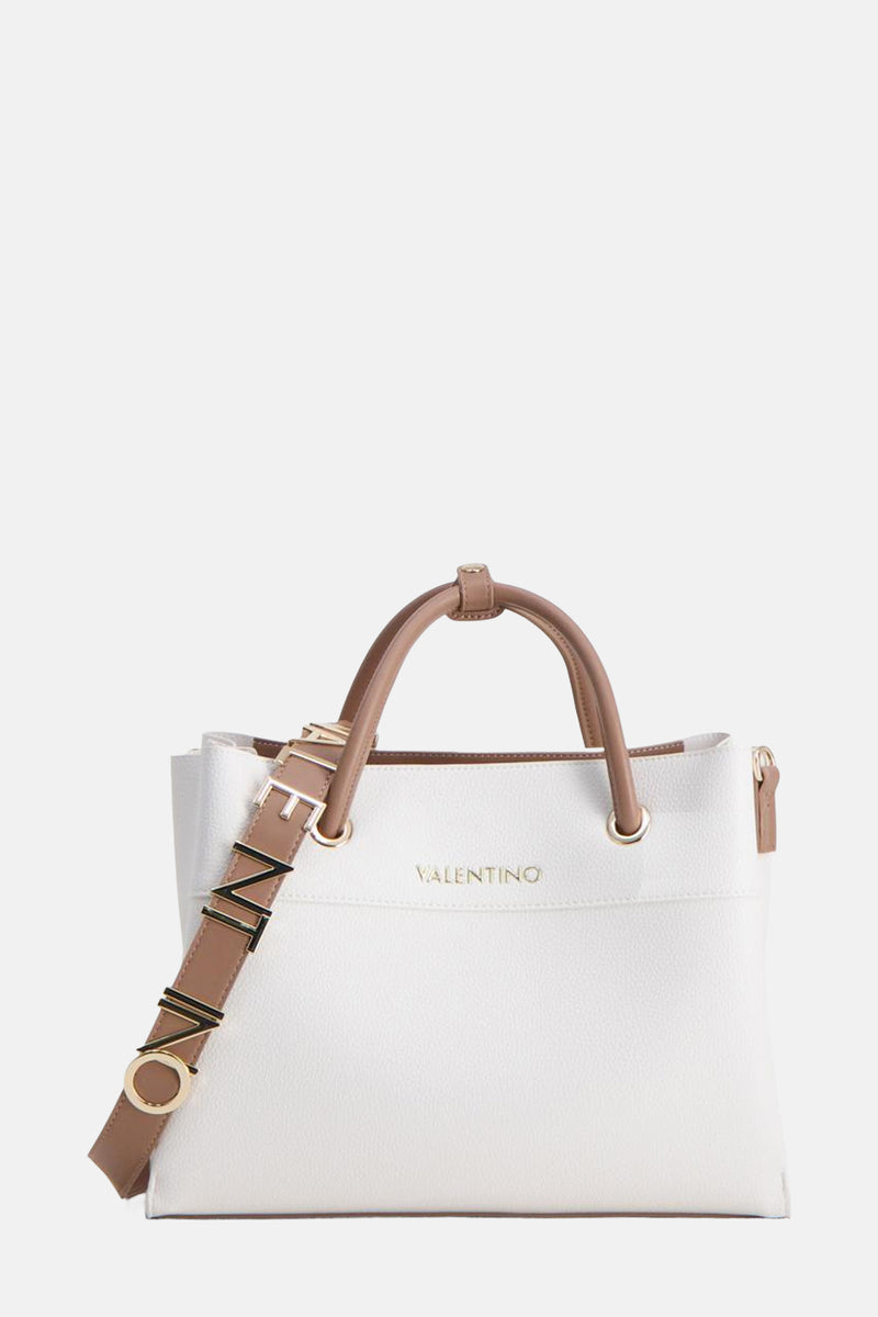 Witte handtas van VALENTINO BAGS, met een bruine schouderriem versierd met de merknaam.