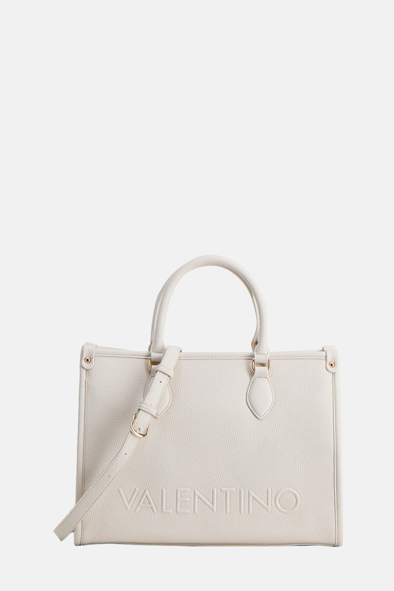 Ecru handtas van VALENTINO BAGS, met verstelbare schouderriem en reliëflogo.