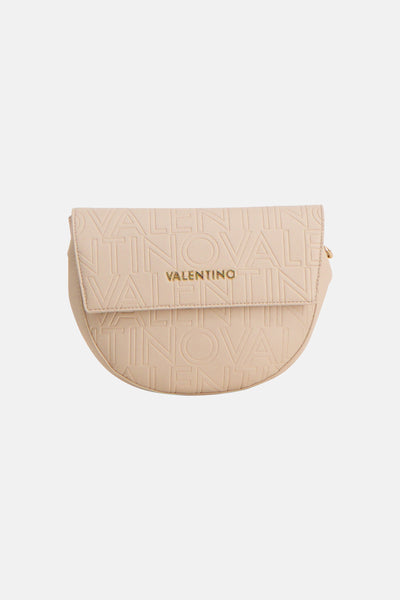 Ecru schoudertas van VALENTINO BAGS met herhaald, ingedrukt logo-patroon over de gehele oppervlakte.