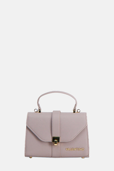 Paarse schoudertas van VALENTINO BAGS met een handvat en een gouden draaisluiting.