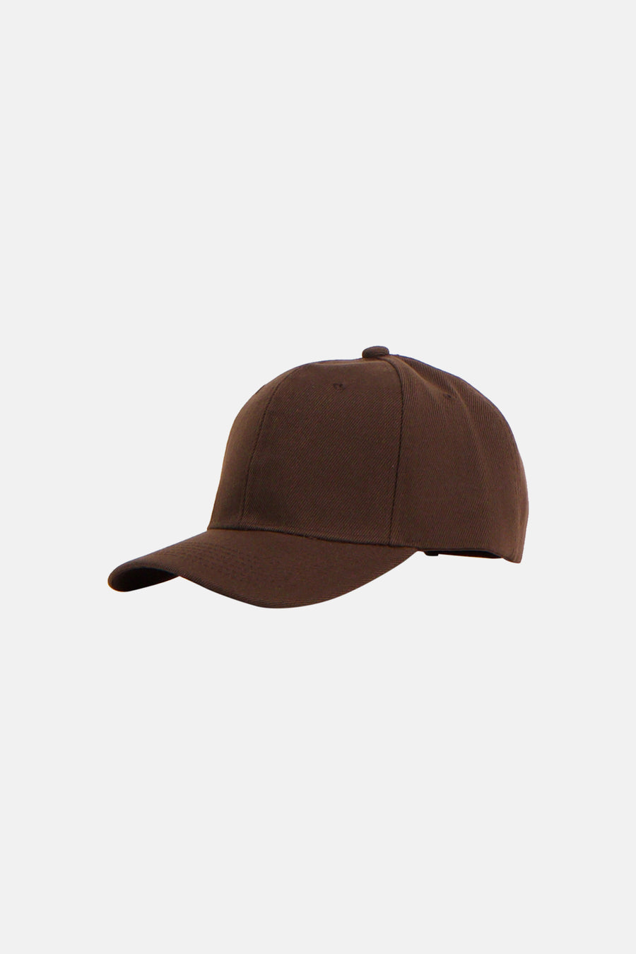 Casquette marron foncé par Access®, avec une visière incurvée classique et une texture subtile.