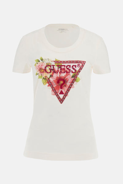 T-shirt blanc à manches courtes de Guess avec logo triangulaire fleuri sur le devant.

