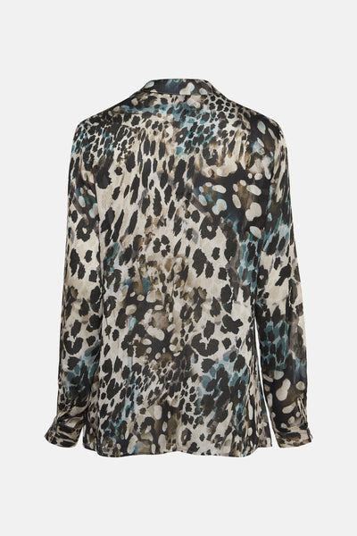Chemise à manches longues verte par Guess®, imprimé animalier multicolore, vue de dos.