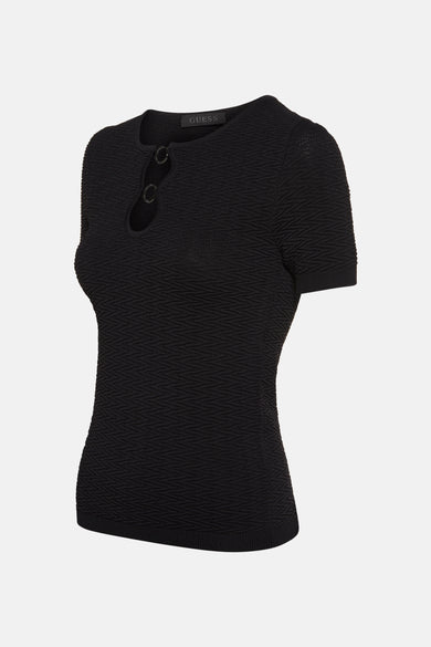 T-shirt noir à manches courtes de Guess, avec un motif texturé à chevrons et une patte de boutonnage décorative.
