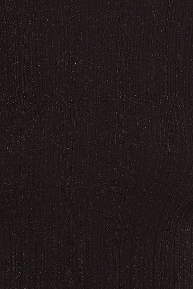 Pull à col roulant brun par Guess®, texture tricotée avec paillettes discrètes, vue rapprochée