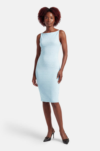 Robe moulante bleu clair de Guess, avec motif texturé subtil et longueur genou.