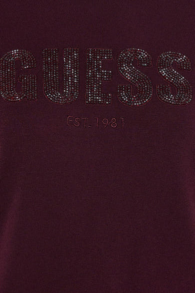 Pull à col rond bordeaux de Guess orné d'un logo en strass et brodé "Est. 1981".
