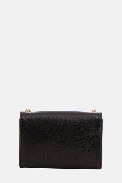 Zwarte schoudertas van VALENTINO BAGS, met een generfde textuur en een zichtbare gouden ketting.