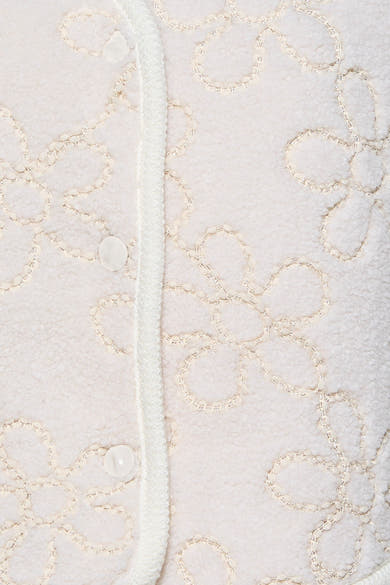 Ecru gilet van ZABAIONE met getextureerd bloemenpatroon en knoopsluiting.