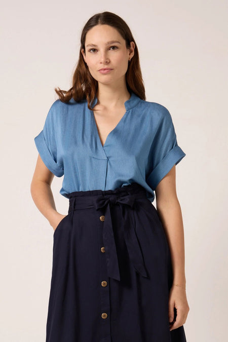 Blouse &agrave; manches courtes - bleu