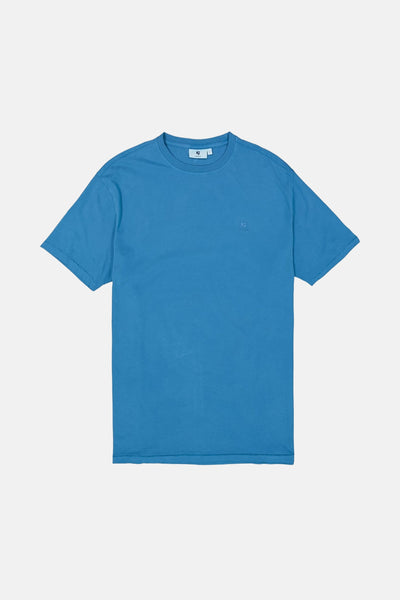 T-shirt bleu à manches courtes de GARCIA, uni avec un logo discret sur la poitrine.