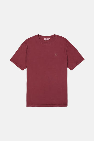 Bordeaux T-shirt met korte mouwen van GARCIA, met discreet logo op de voorkant.