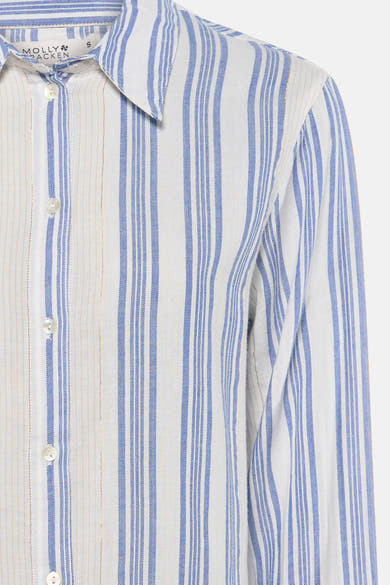 Robe à manches courtes multicolore de Molly Bracken, à rayures verticales bleues, blanches et dorées avec une texture chevrons.